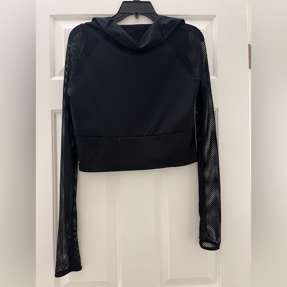 Fabletics x Demi Lovato- Bella Black Mesh Sleeve Jacket (M) - Picture 7 of 8